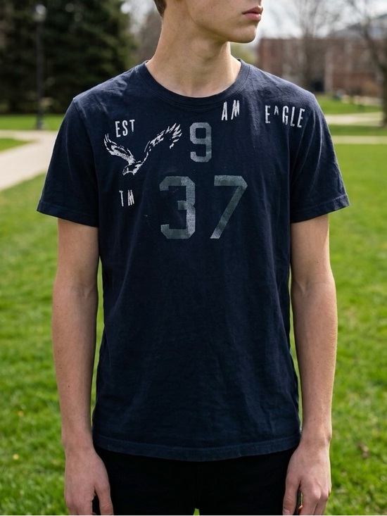 American Eagle Outfitters Other - American Eagle Graphic T-Shirt